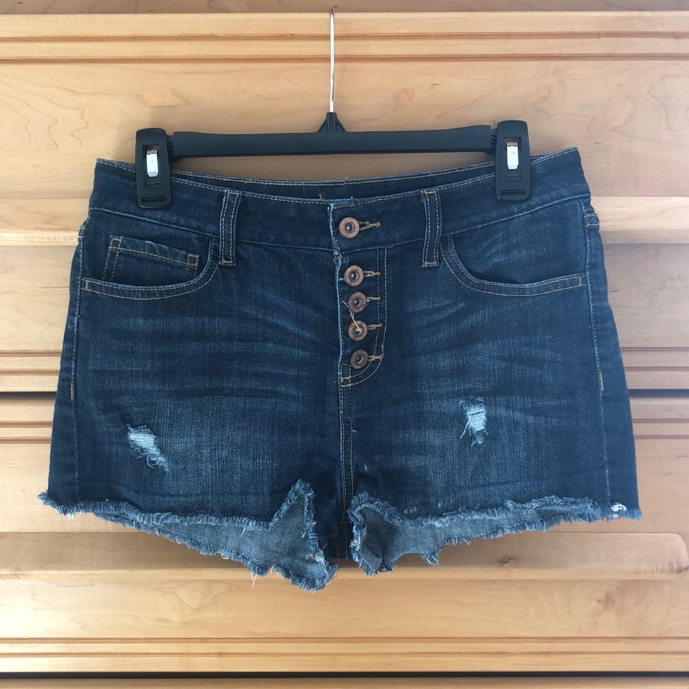 High waisted jean shorts